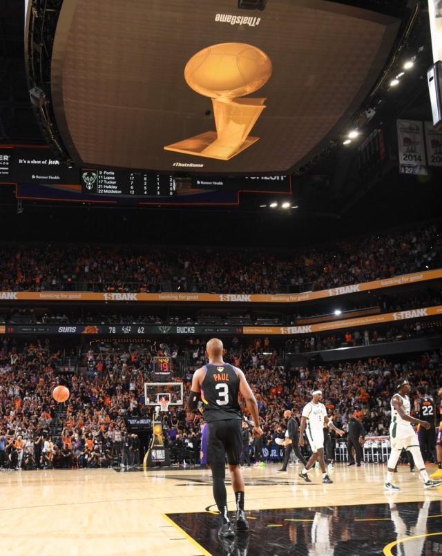 杏彩体育平台-总决赛菜鸟？大心脏老炮！控卫之神在最高舞台闪耀